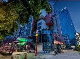 Pazhou Poya International Hotel Canton Fair Complex Modiesha Metro Exit B Branch - Free Shuttle Bus to Canton Fair Complex During Canton Fair Period