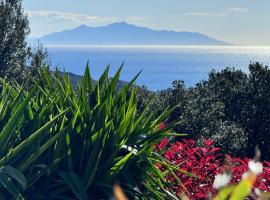 G&icirc;te ind&eacute;pendant dans villa entre mer et maquis
