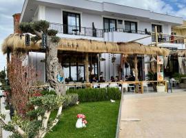 Hotel Saly, beach hotel in Durrës