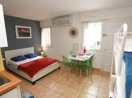 Grand studio 3 50m de la plage