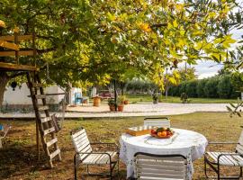 Petalidi Sunny Home Two - Cozy Garden Escape, hotell i Petalidhi