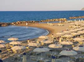 Hotel Holiday Sunshine Summer