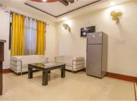 Hotel City Palace - Near Railway Station