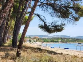 Pine Beach holiday home 2 bedrooms 50 meters to the beach