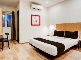Super Townhouse Ulsoor Near Halasuru Metro Station, hotel v destinaci Bengalúr