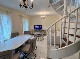 NEW 2 bedroom House 15mins from Paris by Train