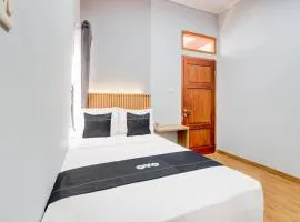 Capital O 94314 Sunny Co Living