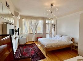 Mary's Guesthouse, hôtel accessible aux personnes à mobilité réduite à Banya