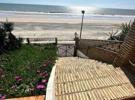 A la Orilla del Mar