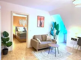 Desert Dune - Historic City Center with Free Parking & Elevator by HERO HOMES