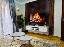 Elegant city retreat, &xi;&epsilon;&nu;&omicron;&delta;&omicron;&chi;&epsilon;ί&omicron; &pi;&omicron;&upsilon; &delta;έ&chi;&epsilon;&tau;&alpha;&iota; &kappa;&alpha;&tau;&omicron;&iota;&kappa;ί&delta;&iota;&alpha; &sigma;&tau;&eta;&nu; &Kappa;&alpha;&mu;&pi;ά&lambda;&alpha;