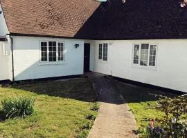 Elms Farm Cottages - White Swans