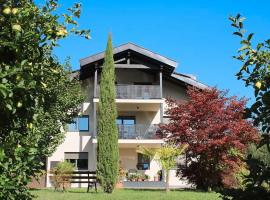 Wiesgut Apartment Stark, hotel in Tesimo