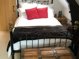 Weymouth Quirky apartment
