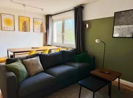 The green cow 6P apartment Balcony Smart TV