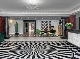 Hôtel de Berri Champs-Élysées, a Luxury Collection Hotel
