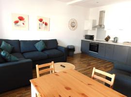 No 1 - 2 bedroom apartment in Lanark Town Centre, hotel in Lanark