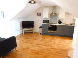 No 7 - Modern 1 Bedroom Apartment in Lanark Town Centre，位于拉纳克的酒店