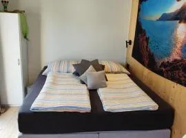 Little Tiny Village Haus 1