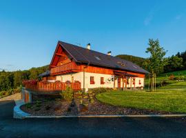 Penzion Stříbrník, hotel v destinaci Krásná