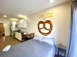 Cozy House at South Philly New Bold