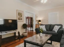 Samaya House Cozy 2BR 2 Baths Downtown Orl