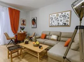 Super Nova Lux Apartment with Jacuzzi