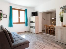 Zaira Home Free Wi-Fi 5 minuti dal Lago Liscia, ξενοδοχείο σε Sant Antonio Di Gallura
