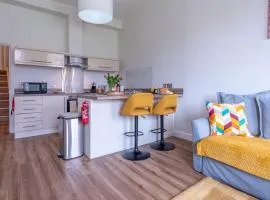 Pass the Keys Modern and Airy Apartment in heart of Wellington