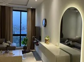 Zameen Aurum Luxury Apartment Gulberg-3 Mirhaahomes-2