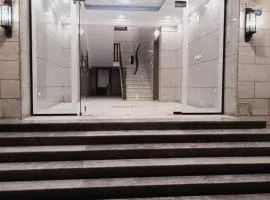 استديو فاخر