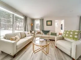 Walk to Lake Pet-Friendly Cottage in Jamestown!