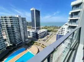 Swimming Paradise Apartments