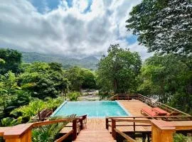 Senda Loto Retreat Meditation Yoga