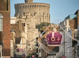 Queen Annes court luxury apartment on high street, k&aelig;ledyrsvenligt hotel i Windsor