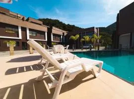 Casas Aconchegantes a 600m da Praia de Paúba