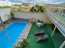 Casa com piscina 4QUARTOS
