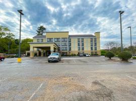 OYO Townhouse Jackson - Ridgeland, hotel poblíž Hawkins Field - HKS, Jackson