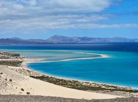 Villa Sotavento Modern new apartment in Park Natural Adults Only, hotel in Playa Jandia