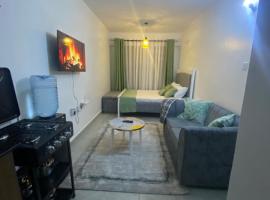 Serenity home, hotel com piscina em Ongata Rongai 