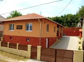 Nagy-Völgy Vendégház