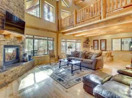 Fire Pit Cozy Winter Cabin, 45 Mi to Sunrise Park