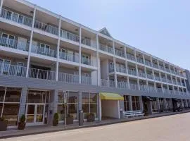 Wilmington avenue 50 #102