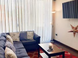 Habitaciones en alquiler centro de Tarija, hotel in Tarija