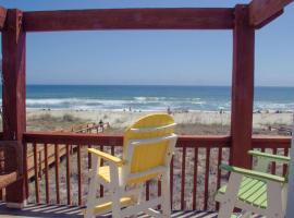 Ocean Breeze, Beautiful Ocean Front Townhome, hotell i Kure Beach