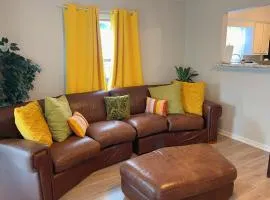 2 Bedroom 2 Bathroom Inside the Loop