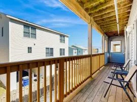 Rainbow Cove --- 117 Dagsworthy Ave #B