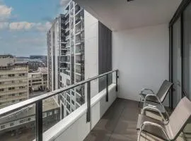 Luxury 1-Bedroom Apartment in Allara St Canberra