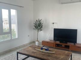 A Cozy Penthouse Home, hotel in Muscat
