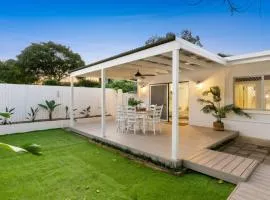 Bright and Spacious Triplex Near Holloways Beach